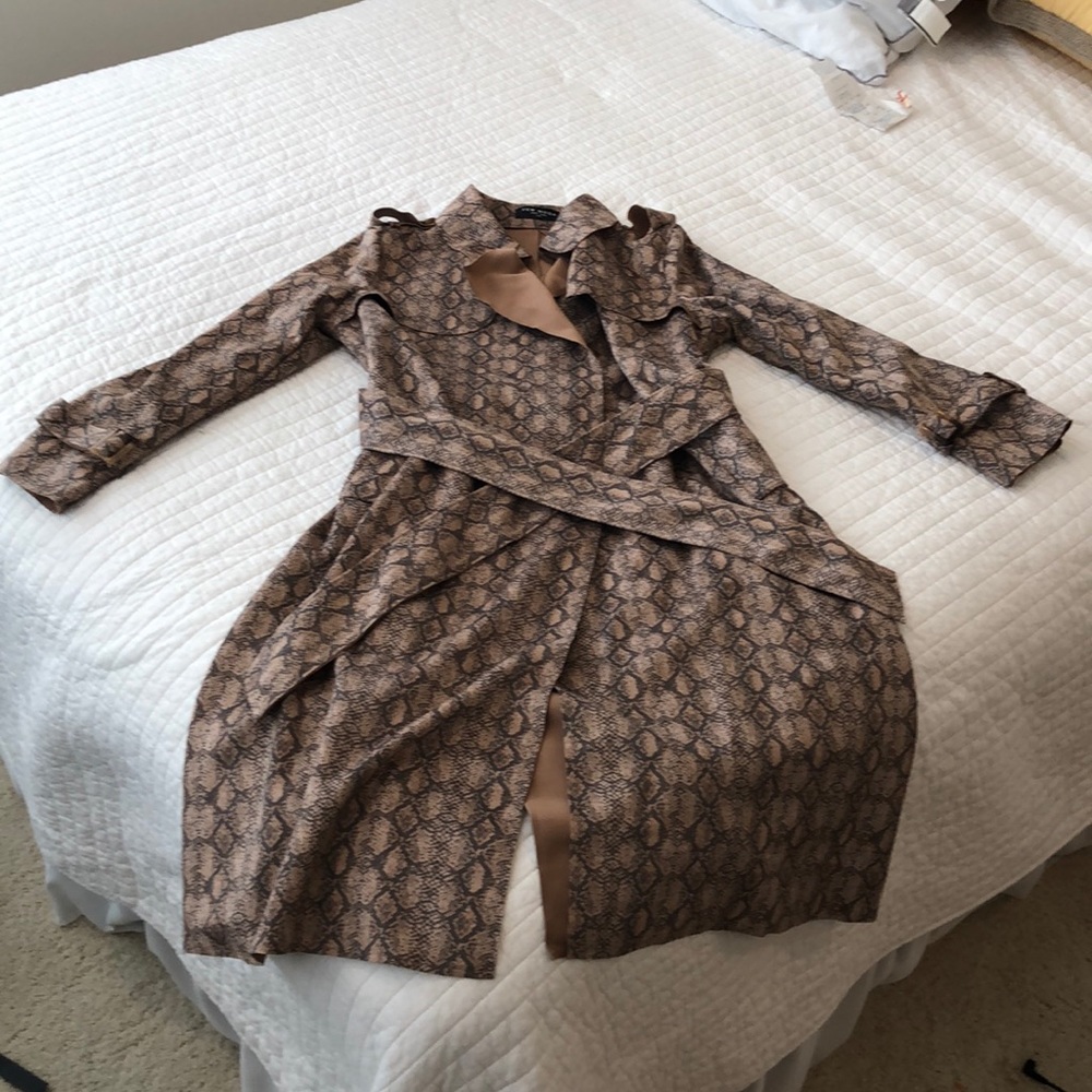 Elegant Snake Print Trench Coat
